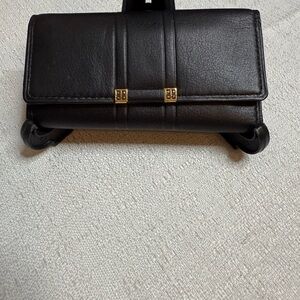 Vintage Givenchy Black Leather 5-Key Holder – Gold tone Hardware, Made in Italy